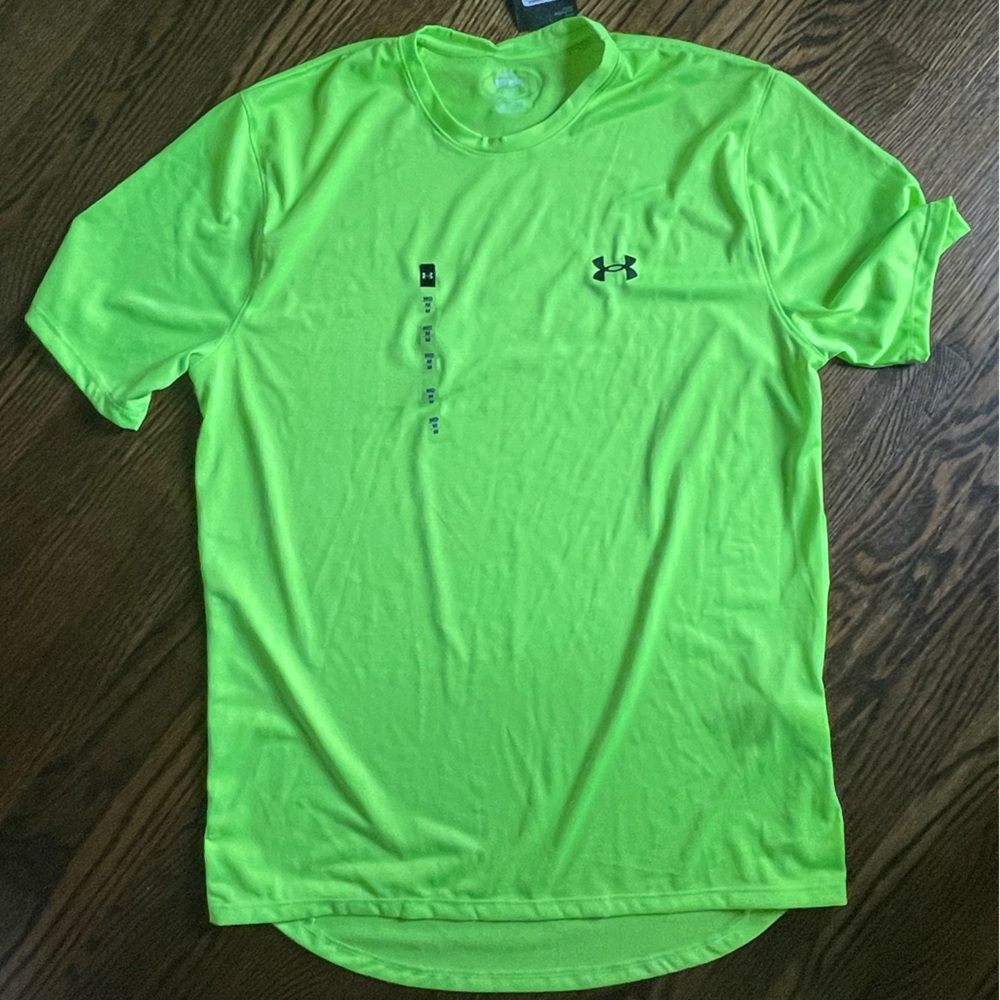 Under Armour neon yellow/green T-shirt dri-fit, adult small
